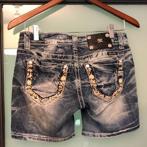 💥MISS ME Shorts💥